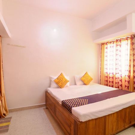 Spot On Hotel Om Kanha Bilāspur Buitenkant foto